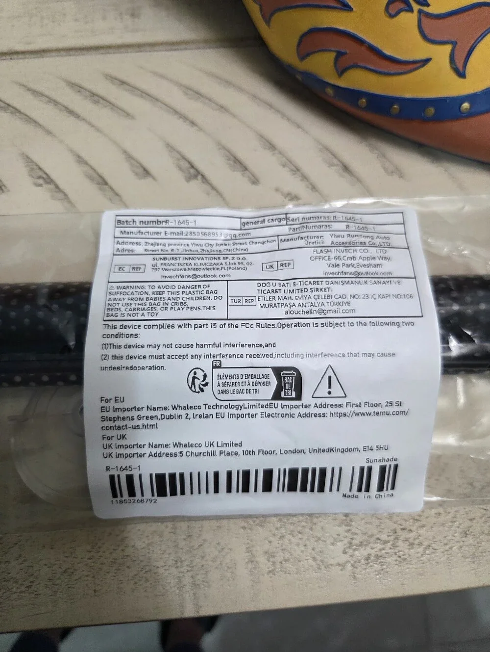 Retractable Suction Cup Window Roller Blinds,Black NWT